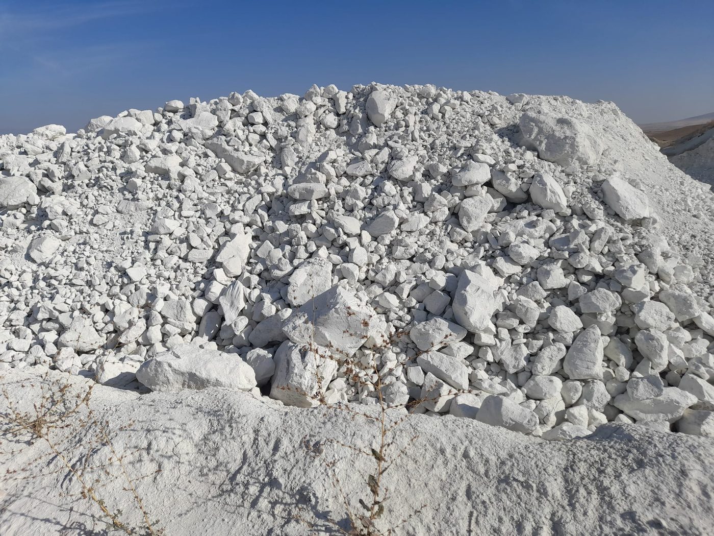 Run-of-mine magnesite